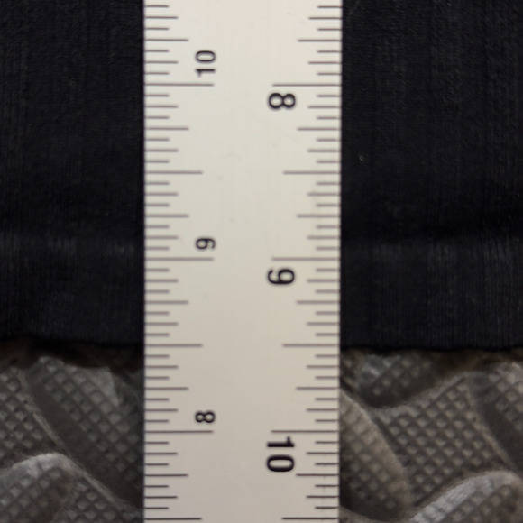 Bella Seamless Tank Top Women's M/Large Black Stretched Cropped Ribbed Classic - Picture 5 of 6